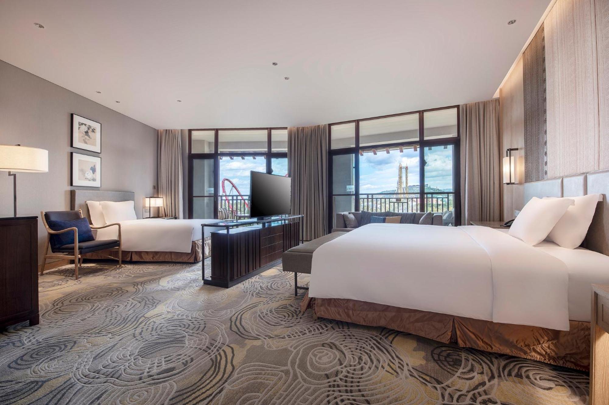 Отель Crowne Plaza - Kunming Ancient Dian Town By Ihg Экстерьер фото